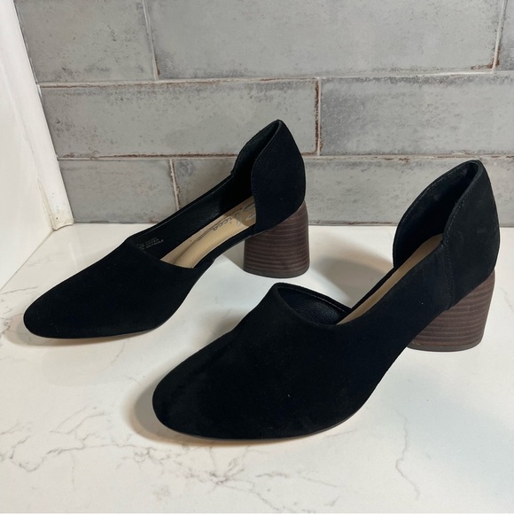 NIB Sbicca Black Suede Violin Mules 8 - Picture 4 of 15